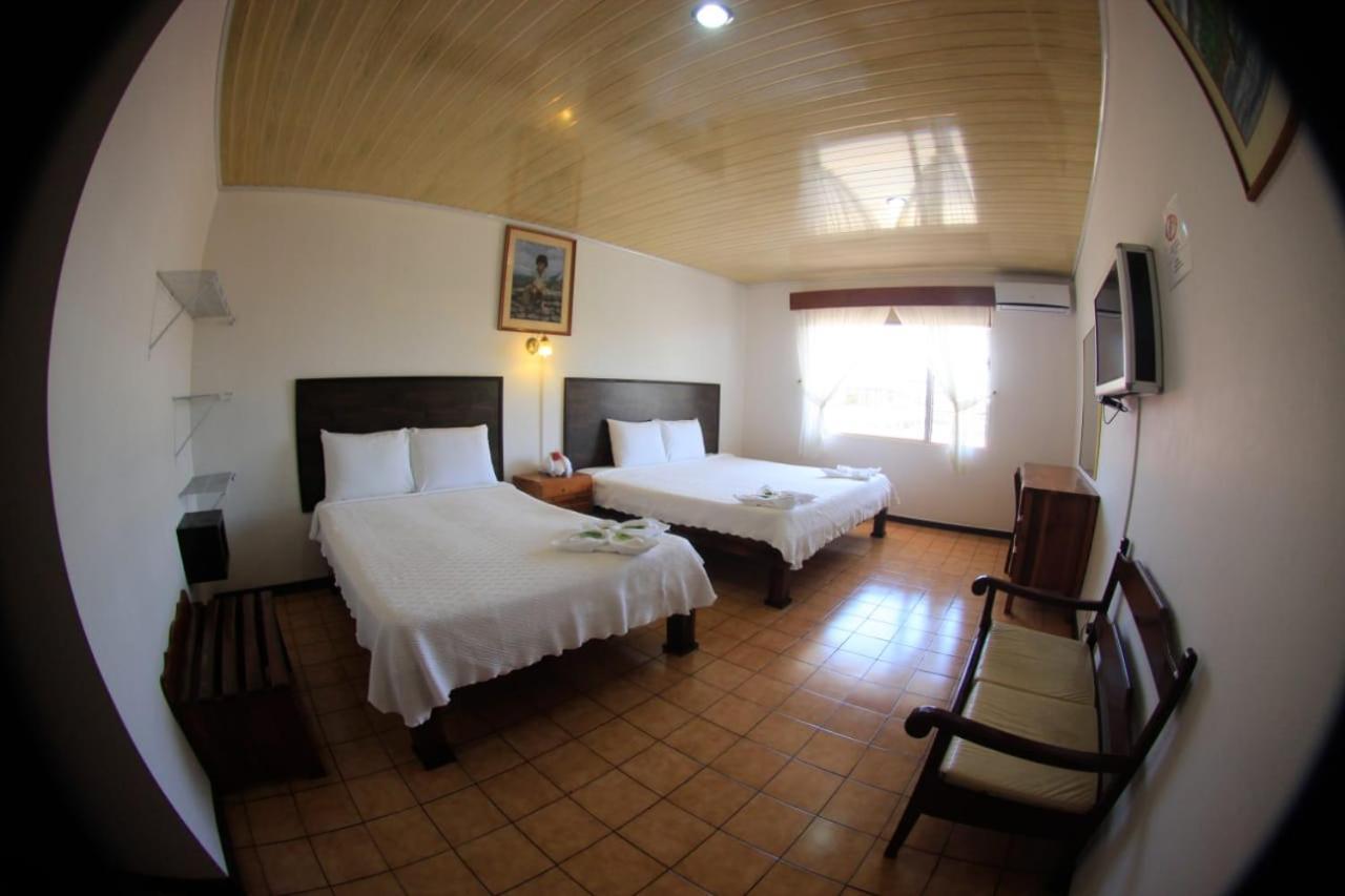 Hotel Yadran Beach Resort ปุนตาเรนาส ภายนอก รูปภาพ