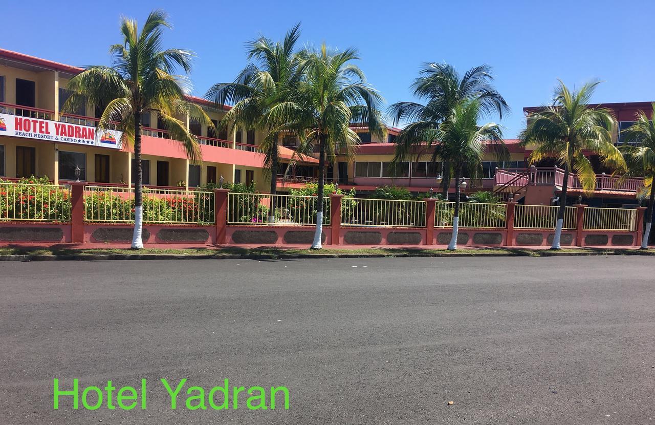 Hotel Yadran Beach Resort ปุนตาเรนาส ภายนอก รูปภาพ
