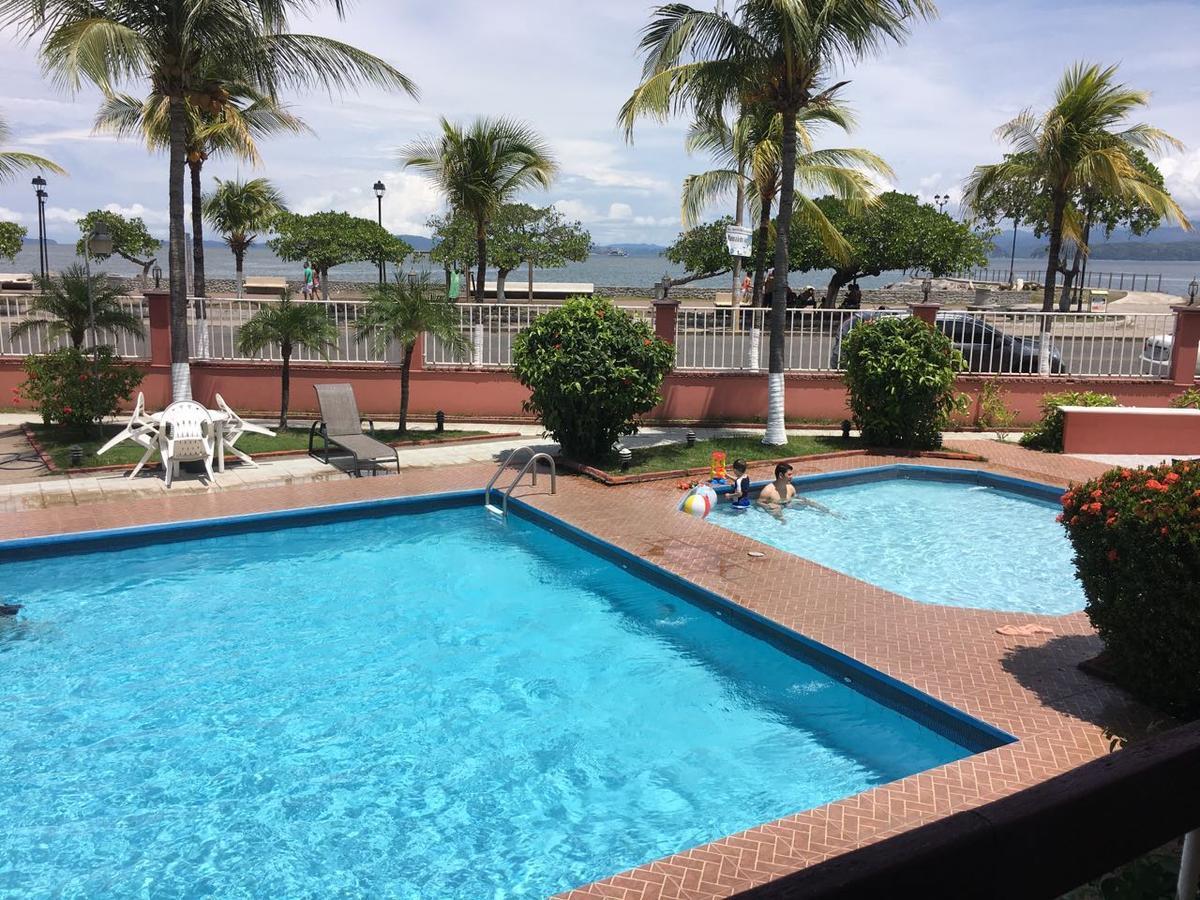 Hotel Yadran Beach Resort ปุนตาเรนาส ภายนอก รูปภาพ